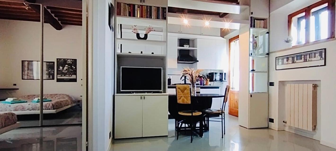 Historic Center Apartment With Private Garage Montalcino Eksteriør bilde