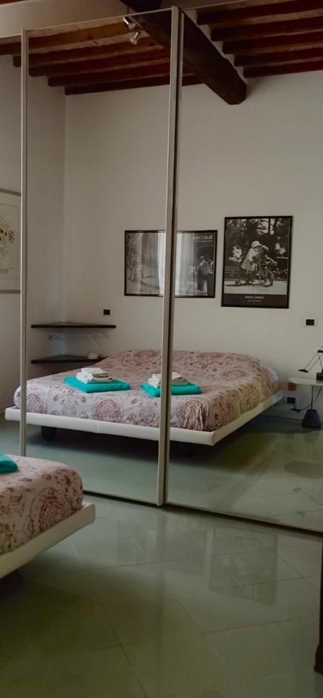 Historic Center Apartment With Private Garage Montalcino Eksteriør bilde