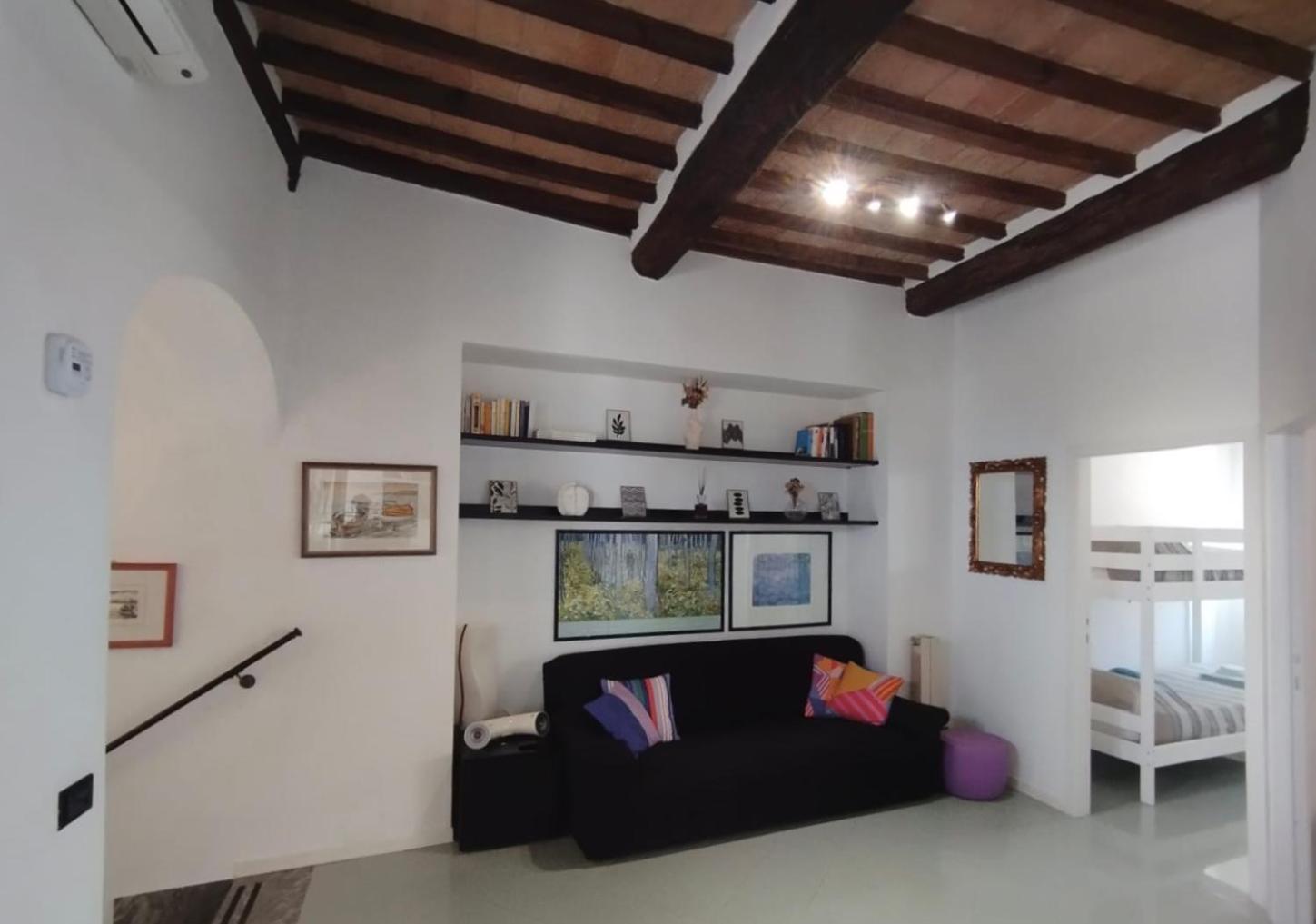 Historic Center Apartment With Private Garage Montalcino Eksteriør bilde